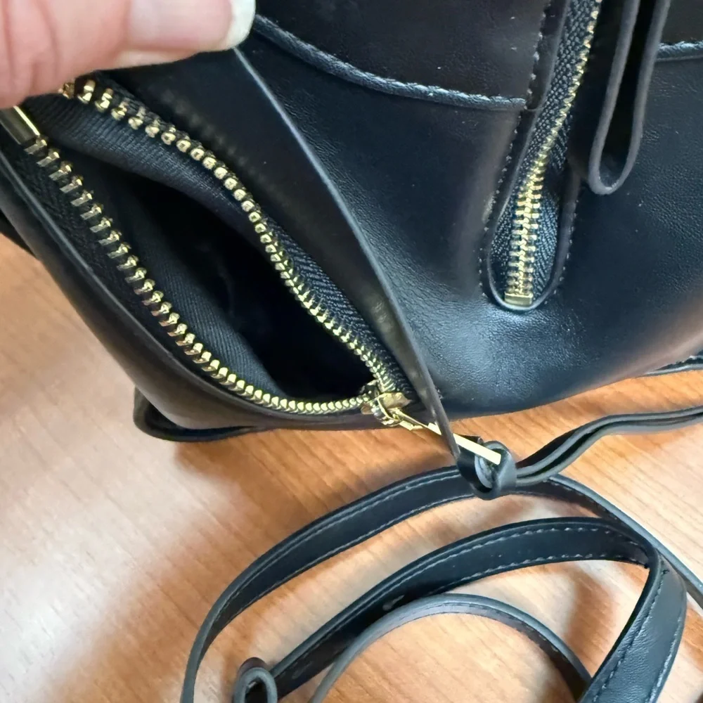 House of Harlow 1960 Bowler Bag Satchel with Crossbody Strap EUC